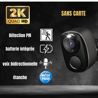 Caméra de Sécurité Extérieure Sans Fil 2K – WiFi, Batterie Rechargeable, Détection AI, Sirène & Projecteur, Vision Nocturne Couleur, IP66
